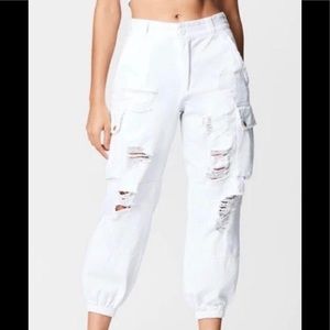 Skylar & Madison distressed cargo pants